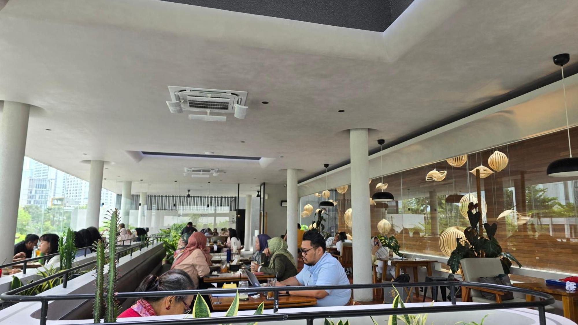 Unforgettable Nights Next To Ascott Sudirman -Min Stay 3 Nights- Джакарта Екстериор снимка